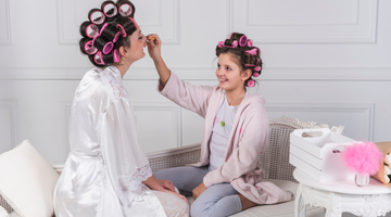 5 Easy Ways to Make Your Curls Last All Day